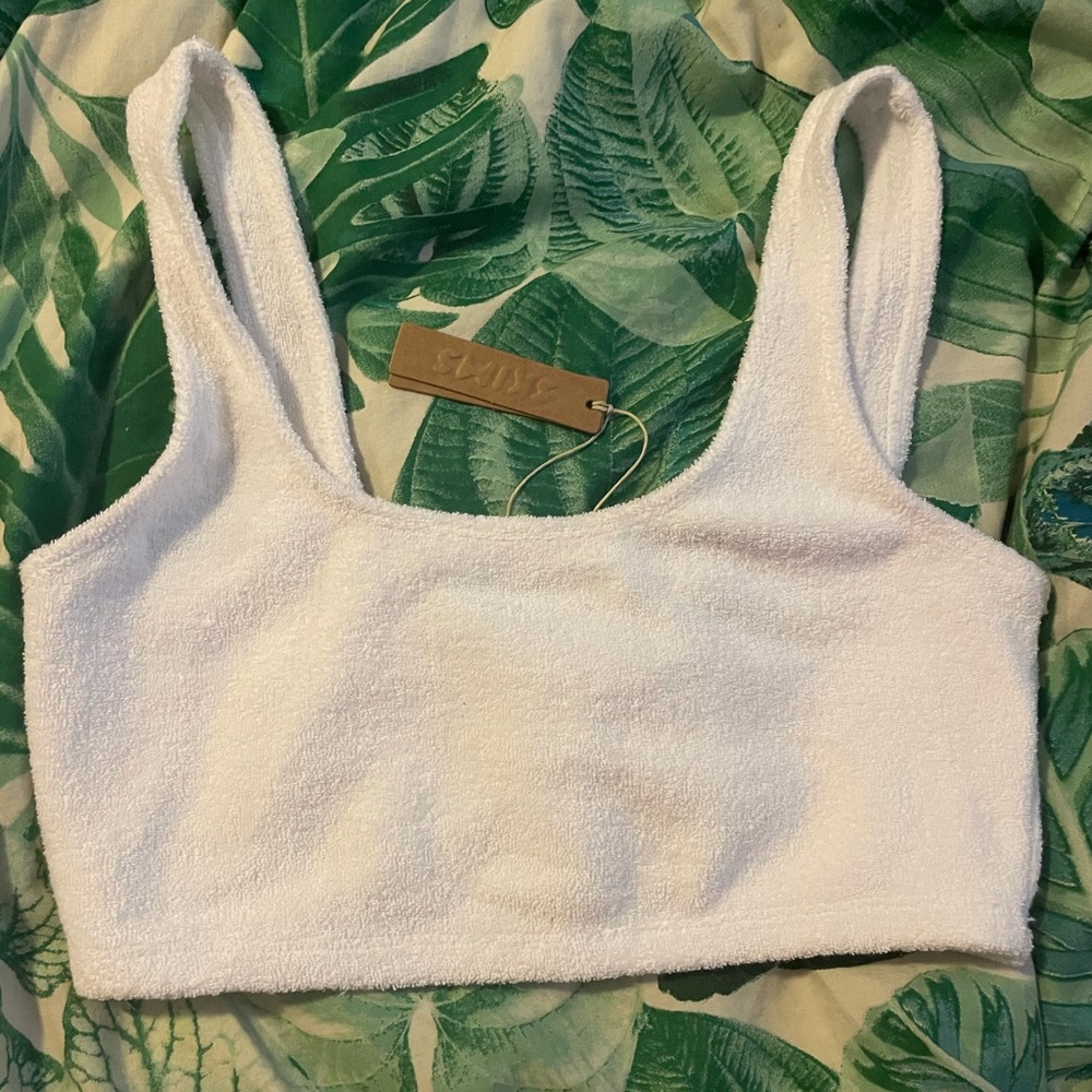 NWT Skims terry bra size small